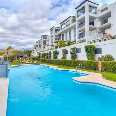 Conde Nest Flat With Wouw Views * Estepona